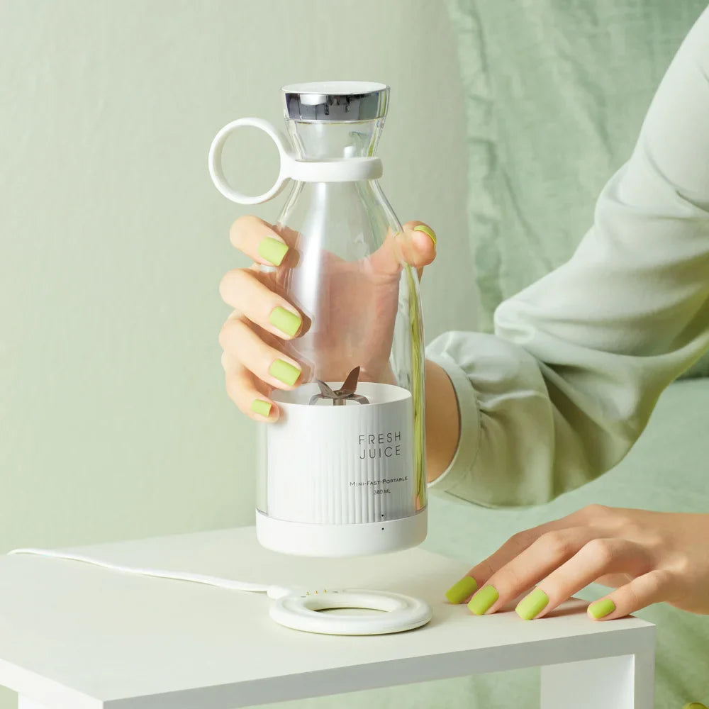 USB Mini Fruit Blender